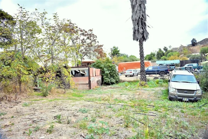 33805 El Centro Avenue, Hemet, California 92545
