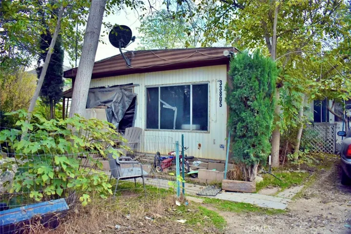 33805 El Centro Avenue, Hemet, California 92545