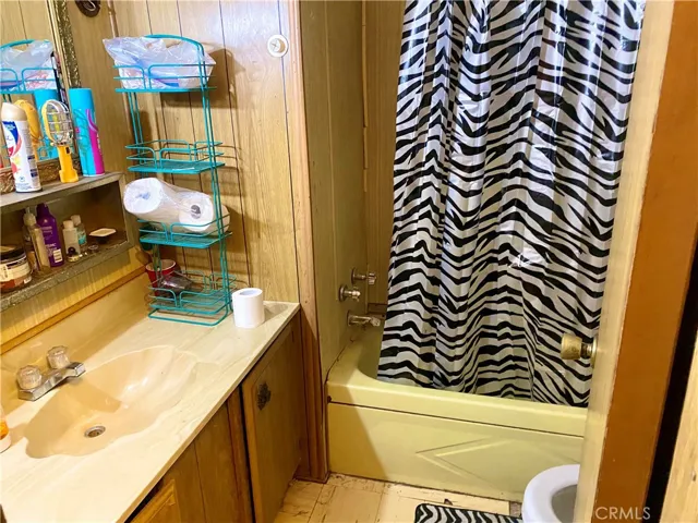 33805 El Centro Avenue, Hemet, California 92545