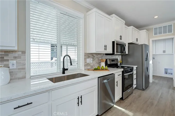 15111 Pipeline Avenue 60, Chino Hills, California 91709