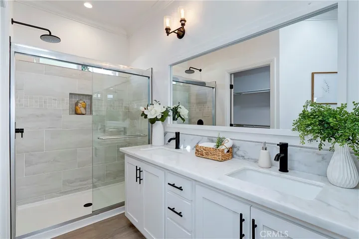 15111 Pipeline Avenue 60, Chino Hills, California 91709
