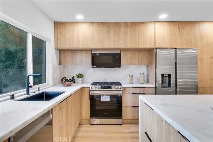 Kitchen Appliances