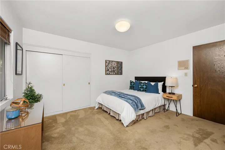 15963 Valley Wood Road, Sherman Oaks, California 91403