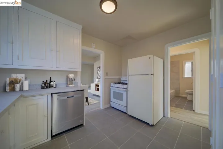 1315 E 26th St, Oakland, California 94606