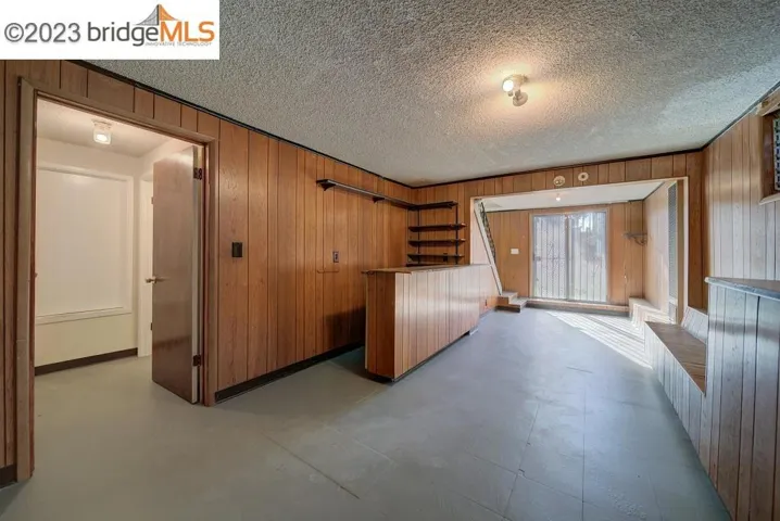 1315 E 26th St, Oakland, California 94606