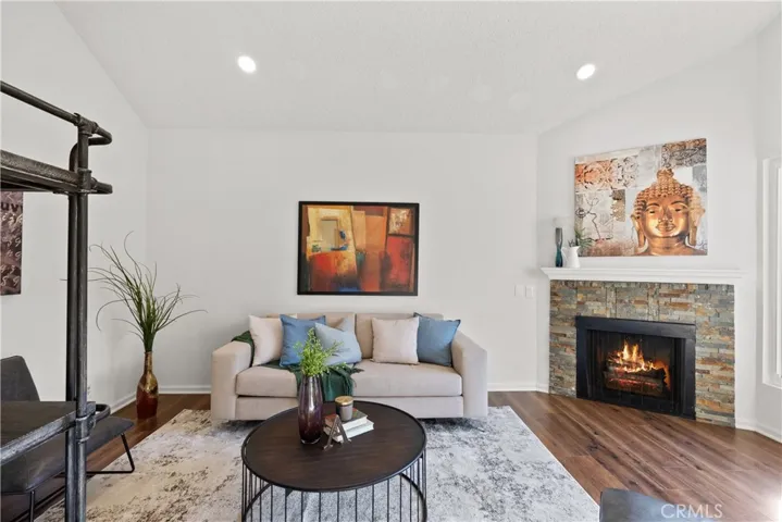 6855 Maynard Avenue, West Hills, California 91307