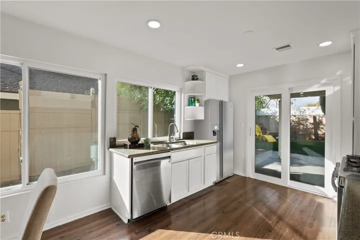 6855 Maynard Avenue, West Hills, California 91307