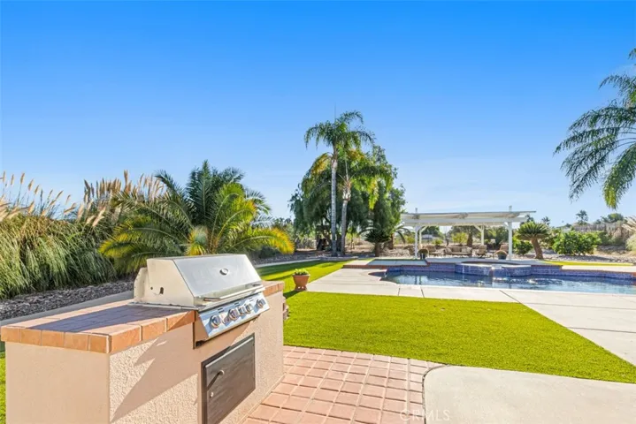 Built-in BBQ is ready when you are!