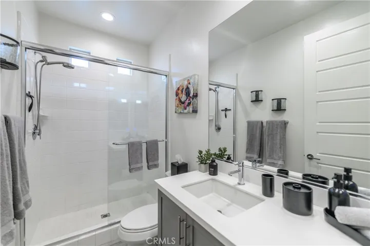 112 Menkar, Irvine, California 92618