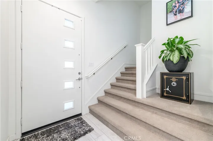 112 Menkar, Irvine, California 92618