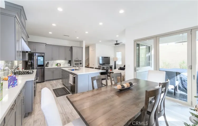112 Menkar, Irvine, California 92618