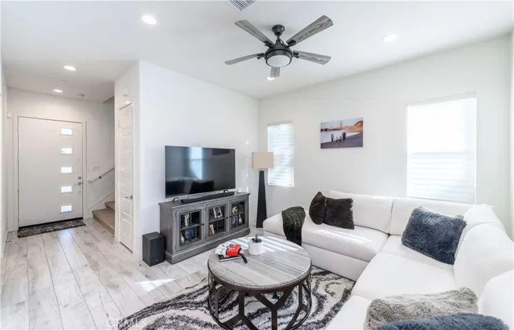 112 Menkar, Irvine, California 92618