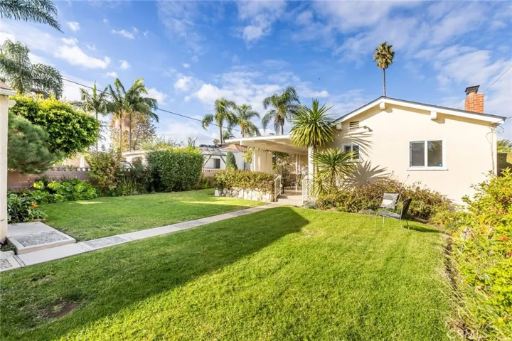 2512 W 156th Street, Gardena, California 90249