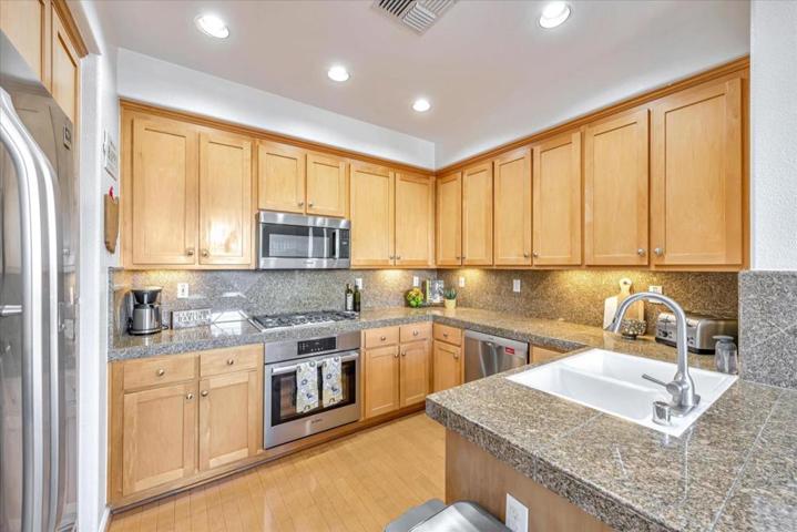 190 Harrison Avenue, Campbell, California 95008