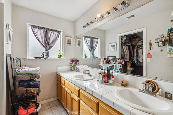 709 Ventura Avenue, Chowchilla, California 93610