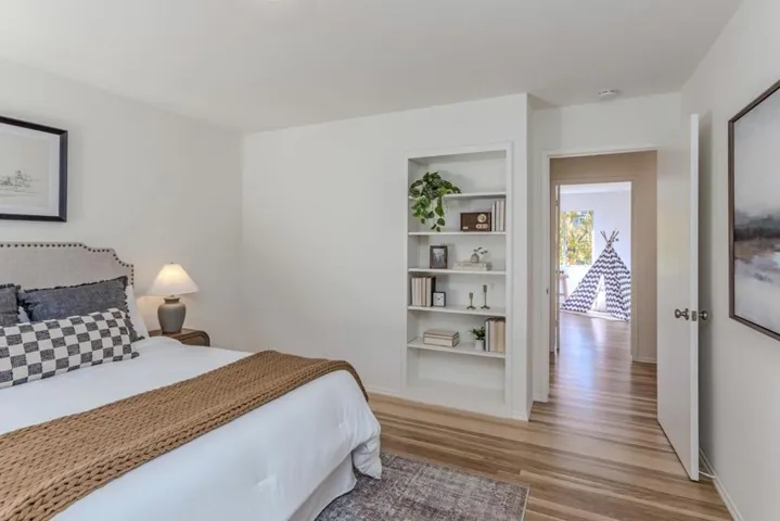 1755 Mora Court, Los Altos, California 94024