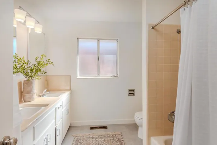1755 Mora Court, Los Altos, California 94024