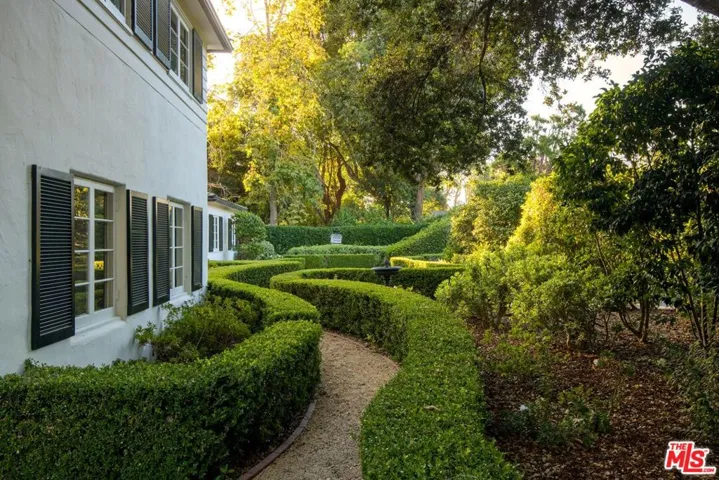 1545 1545 Ramona Lane, Santa Barbara, California 93108