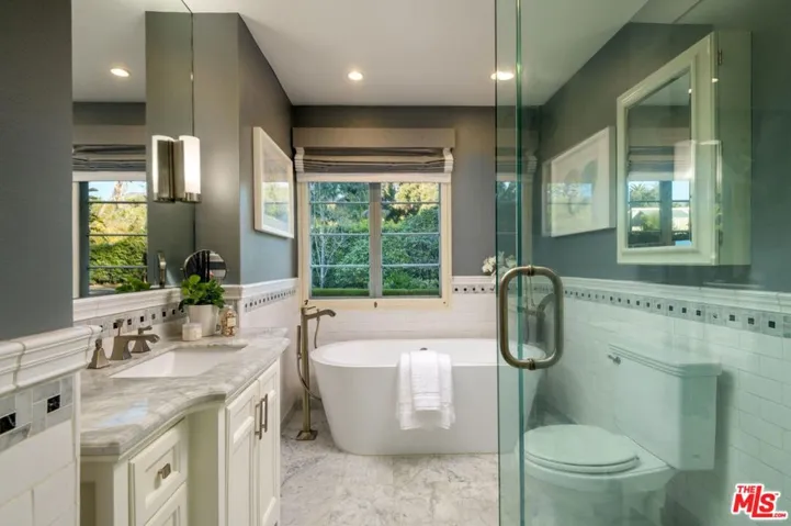 1545 1545 Ramona Lane, Santa Barbara, California 93108