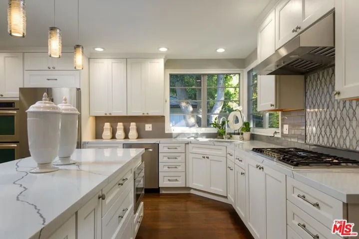 1545 1545 Ramona Lane, Santa Barbara, California 93108