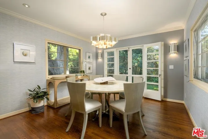 1545 1545 Ramona Lane, Santa Barbara, California 93108