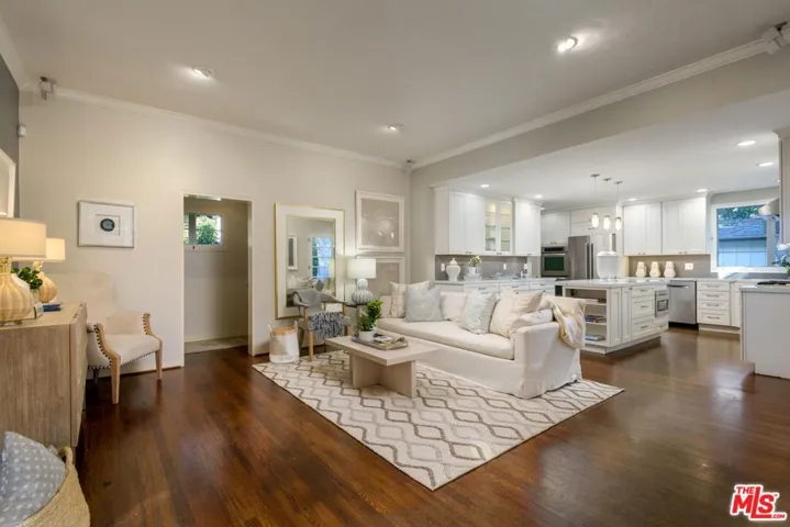 1545 1545 Ramona Lane, Santa Barbara, California 93108