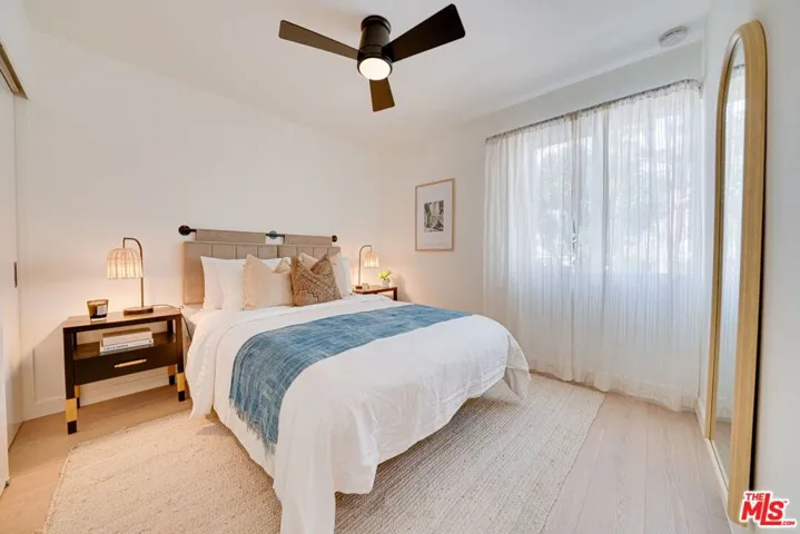2520 Arizona Avenue 4, Santa Monica, California 90404