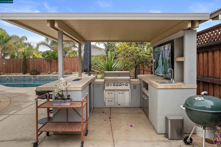 9555 Pescadero Cir, Discovery Bay, California 94505