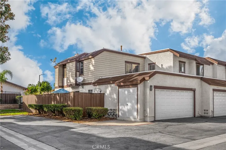 2220 S Greenwood Place D, Ontario, California 91761