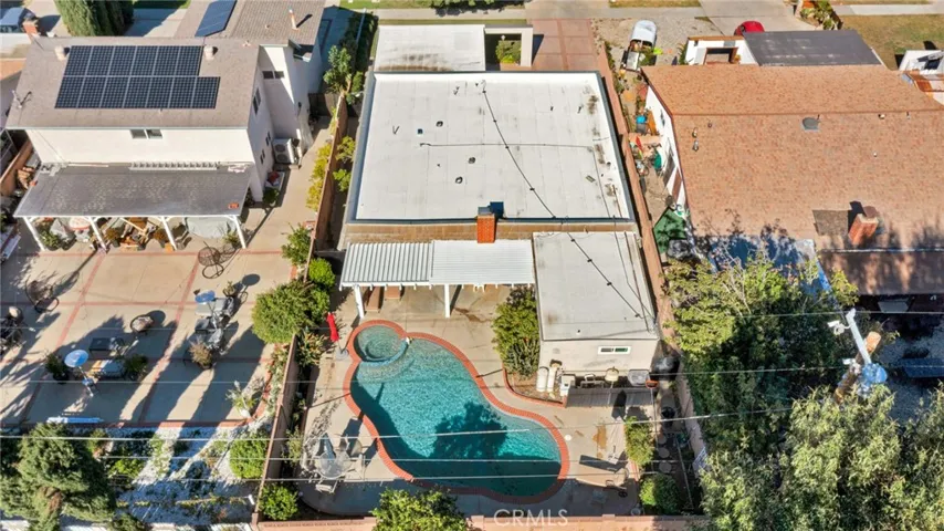 19950 Hemmingway Street, Winnetka, California 91306