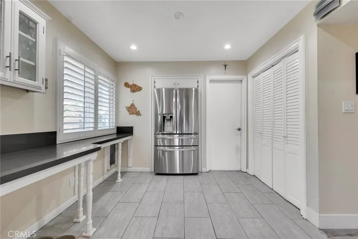 19950 Hemmingway Street, Winnetka, California 91306