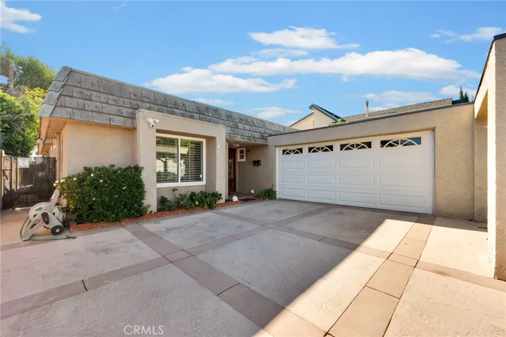 19950 Hemmingway Street, Winnetka, California 91306