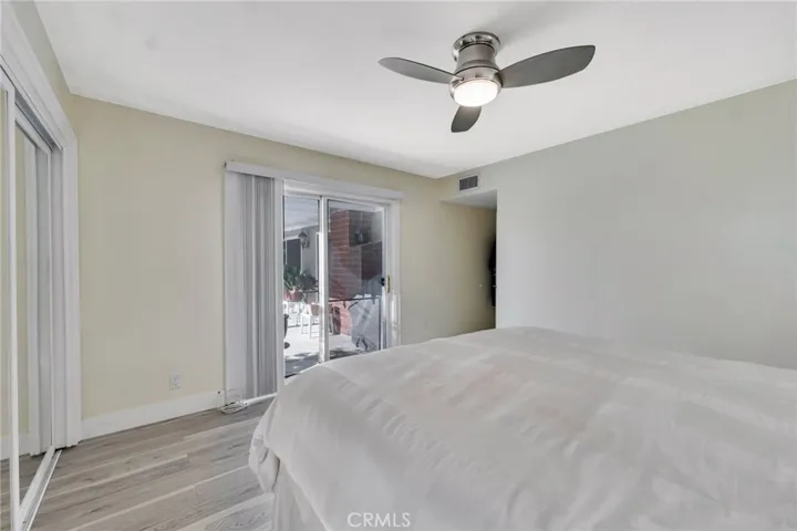 19950 Hemmingway Street, Winnetka, California 91306