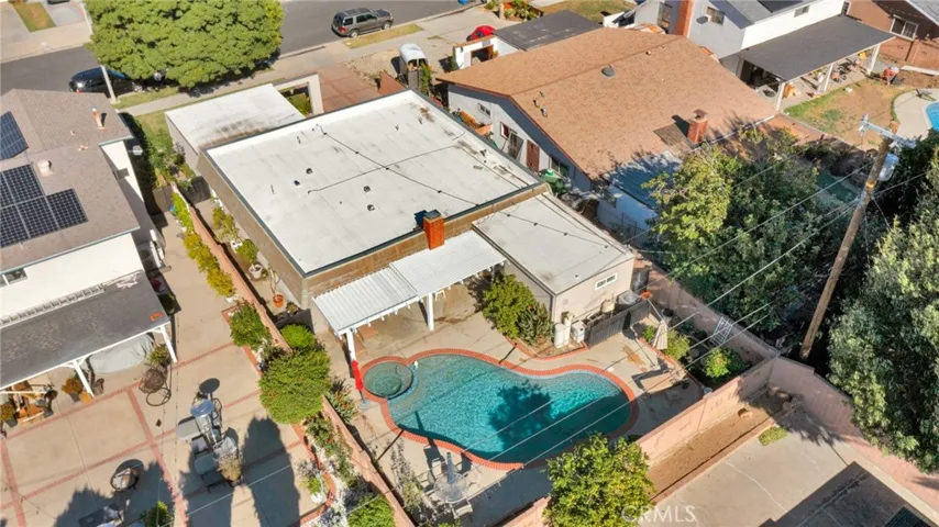 19950 Hemmingway Street, Winnetka, California 91306