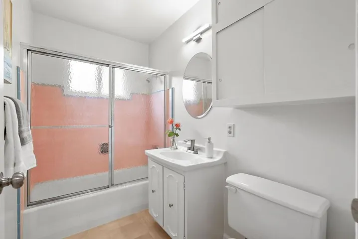3815 Grove Avenue, Palo Alto, California 94303