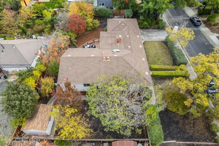 3815 Grove Avenue, Palo Alto, California 94303