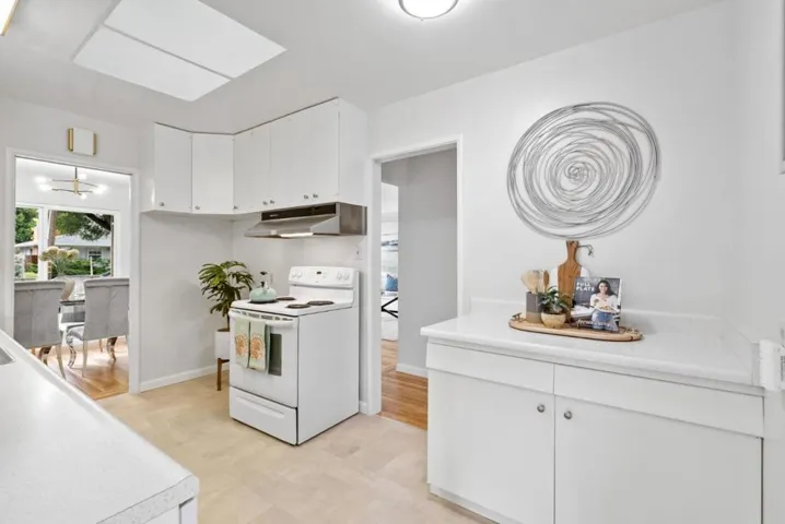 3815 Grove Avenue, Palo Alto, California 94303