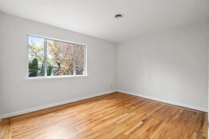 3815 Grove Avenue, Palo Alto, California 94303