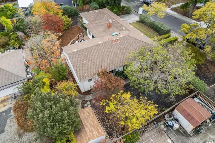 3815 Grove Avenue, Palo Alto, California 94303
