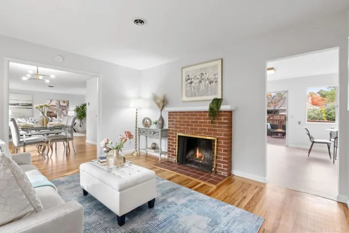 3815 Grove Avenue, Palo Alto, California 94303