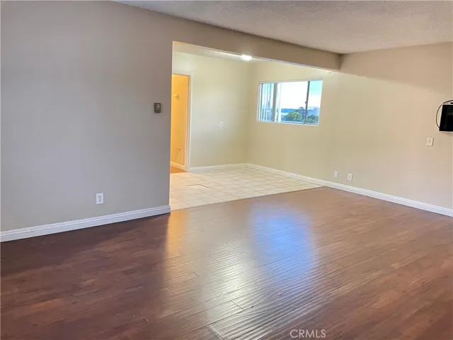 2013 Las Vegas Avenue 14, Pomona, California 91767