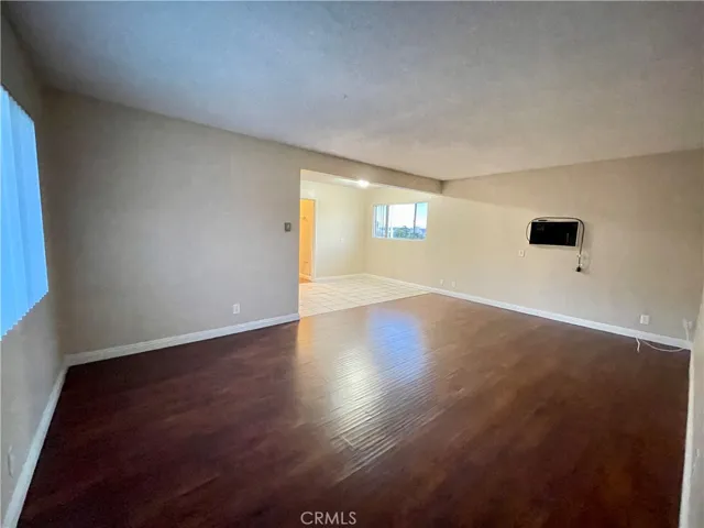 2013 Las Vegas Avenue 14, Pomona, California 91767