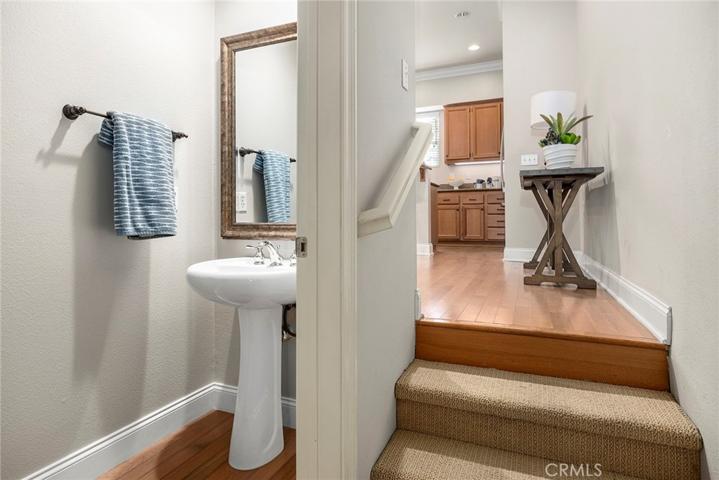3401 S Main Street Unit I, Santa Ana, California 92707