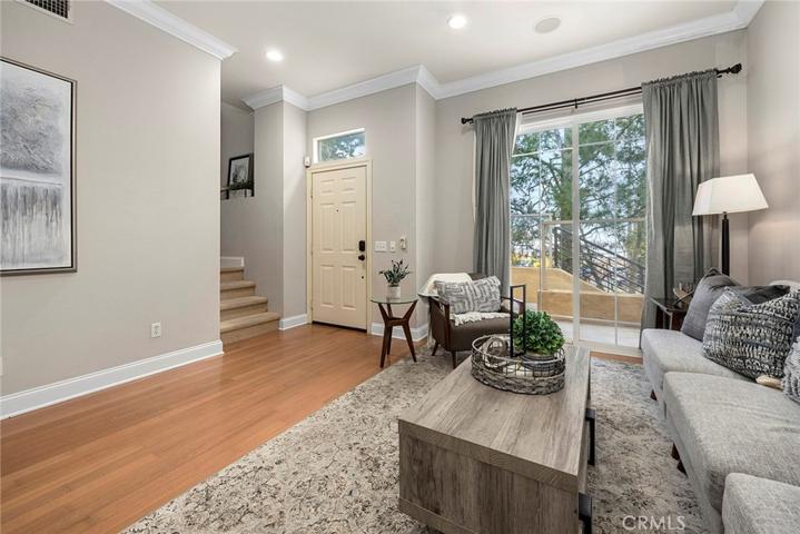 3401 S Main Street Unit I, Santa Ana, California 92707