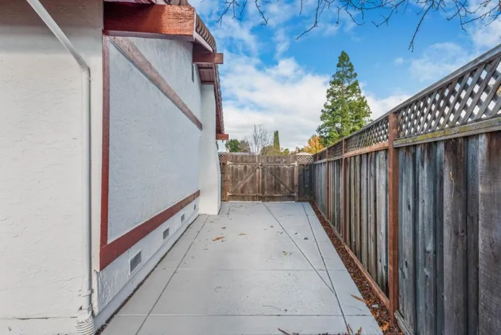 15605 La Bella Court, Morgan Hill, California 95037
