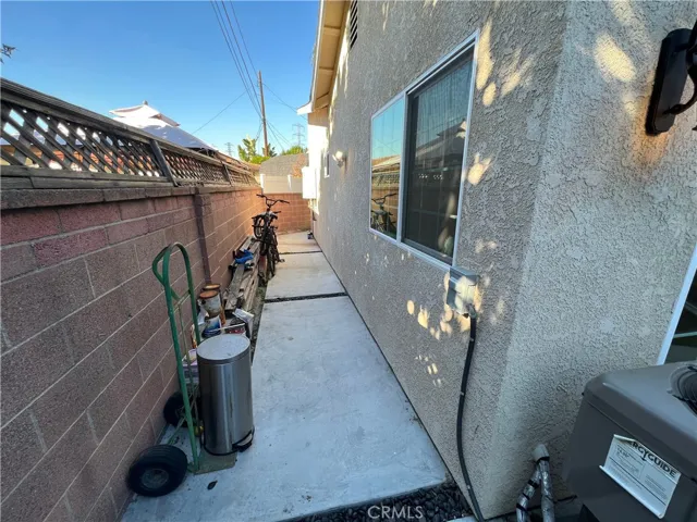 6728 Denmead Street, Lakewood, California 90713