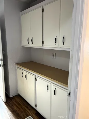 Laundry room storage