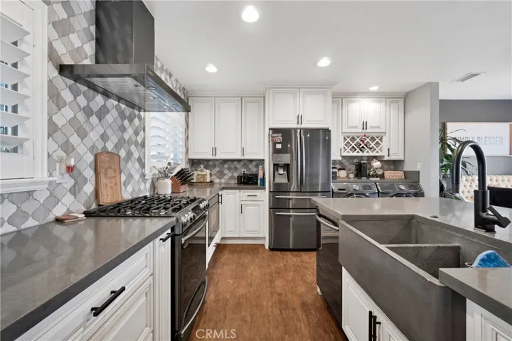375 Vine Avenue, Upland, California 91786