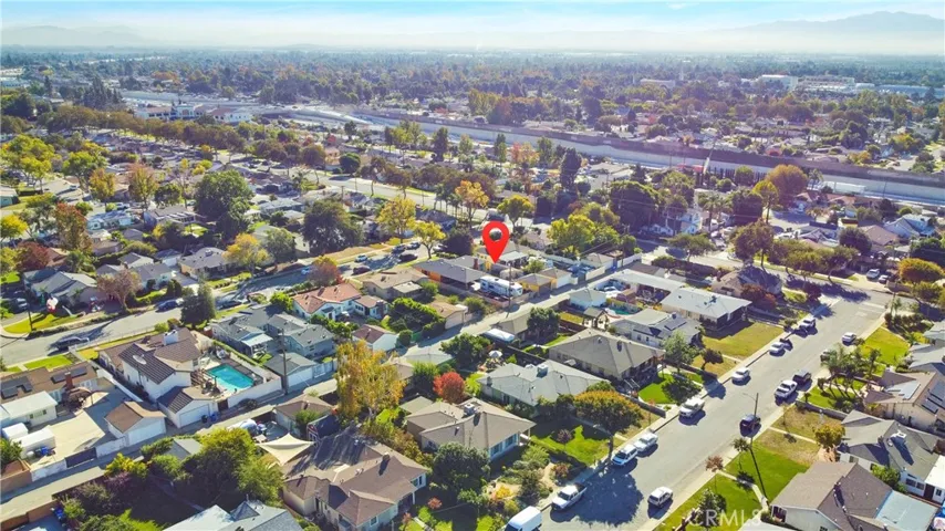 375 Vine Avenue, Upland, California 91786