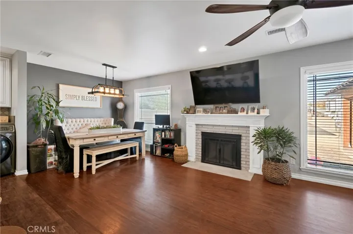 375 Vine Avenue, Upland, California 91786